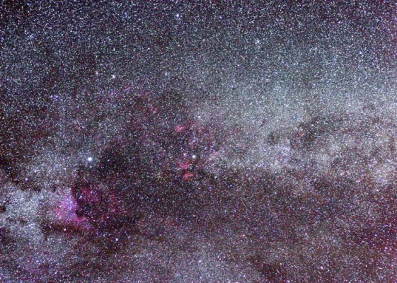 Summer Milky Way (70,000 stars)